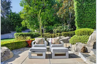 19041 Cerro Villa Drive, Villa Park, CA 92861 - Photo 56