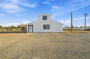 27765 Ellis Ave, Menifee, CA 92585 - Photo 4