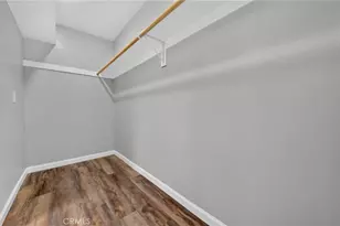 21530 Yucatan Ave, Woodland Hills, CA 91364 - Photo 28