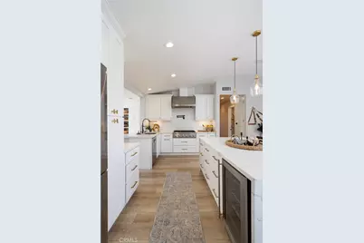 2121 Fanwood Avenue, Long Beach, CA 90815 - Photo 10