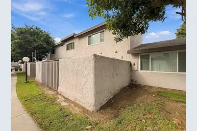 382 N Via Milano, Anaheim, CA 92806 - Photo 52