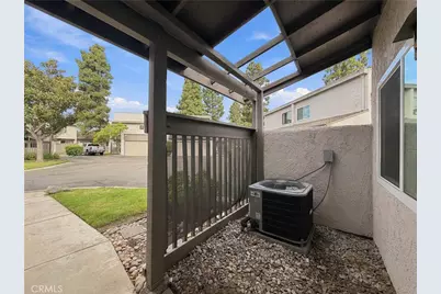 382 N Via Milano, Anaheim, CA 92806 - Photo 8