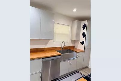 440 E 234th Walk, Carson, CA 90745 - Photo 4