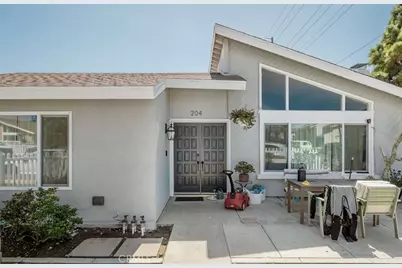 204 Springfield Avenue, Huntington Beach, CA 92648 - Photo 1