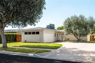 402 N Fern, Orange, CA 92867 - Photo 2