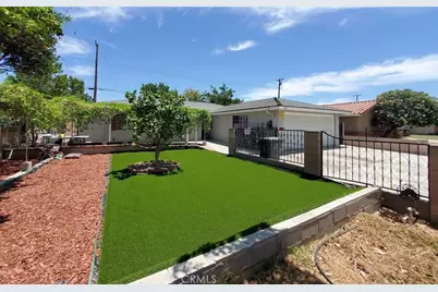 1217 S Huron, Santa Ana, CA 92704 - Photo 2