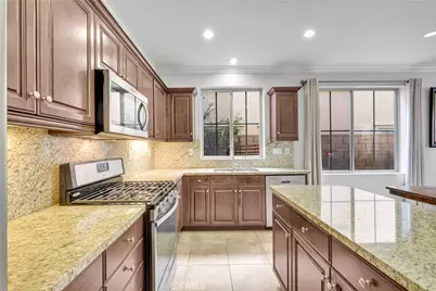 29 Splendor, Irvine, CA 92618 - Photo 8