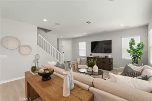 250 W Ridgewood, Long Beach, CA 90805 - Photo 6