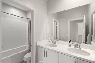 250 W Ridgewood, Long Beach, CA 90805 - Photo 26
