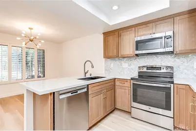 933 Creekside, Fullerton, CA 92833 - Photo 1