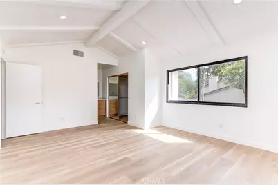 933 Creekside, Fullerton, CA 92833 - Photo 8