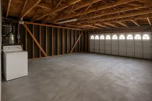 16044 Hawthorne, Fontana, CA 92335 - Photo 4