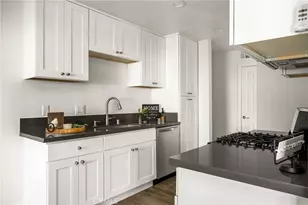 700 W La Veta, Orange, CA 92868 - Photo 10
