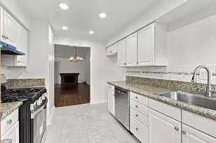 13231 Creek View Dr, Garden Grove, CA 92844 - Photo 14