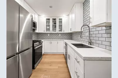 2452 Chelsea Place #M, Santa Monica, CA 90404 - Photo 6