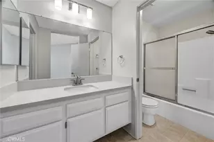 64 Ashbrook, Irvine, CA 92604 - Photo 14