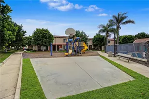 700 W La Veta Ave, Orange, CA 92868 - Photo 34