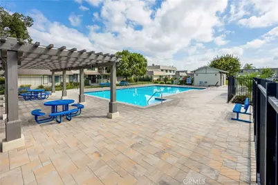 9857 Via Sonoma, Cypress, CA 90630 - Photo 24