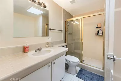 9857 Via Sonoma, Cypress, CA 90630 - Photo 18