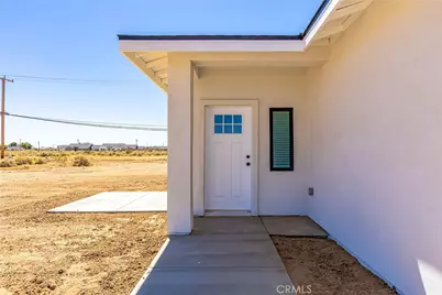 8908 N Loop Boulevard, California City, CA 93505 - Photo 4