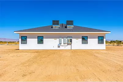 8908 N Loop Boulevard, California City, CA 93505 - Photo 6