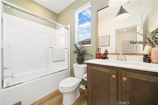 29598 Oakley Ct, Winchester, CA 92596 - Photo 16