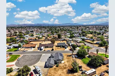 12776 Wagon Wheel, Victorville, CA 92392 - Photo 46