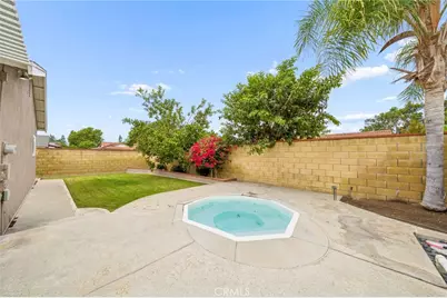 13719 Beach, Cerritos, CA 90703 - Photo 38