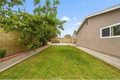 13719 Beach, Cerritos, CA 90703 - Photo 40