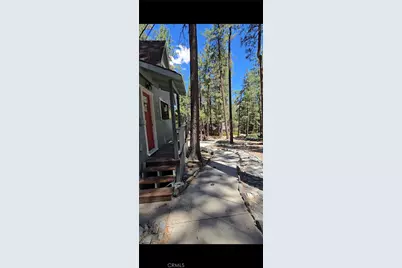 1013 Mocking Bird, Wrightwood, CA 92397 - Photo 4