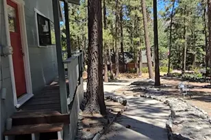 1013 Mocking Bird, Wrightwood, CA 92397 - Photo 4