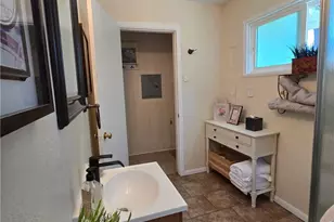 1013 Mocking Bird, Wrightwood, CA 92397 - Photo 20