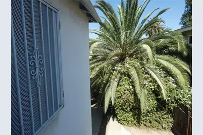 819 E Graves, Monterey Park, CA 91755 - Photo 2