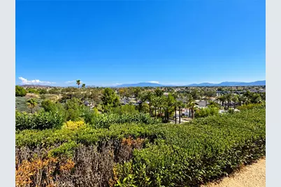 38660 Via Amarilla, Murrieta, CA 92563 - Photo 4