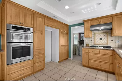 1020 Woodcrest Avenue, Brea, CA 92821 - Photo 10
