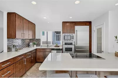 154 12th, Seal Beach, CA 90740 - Photo 16