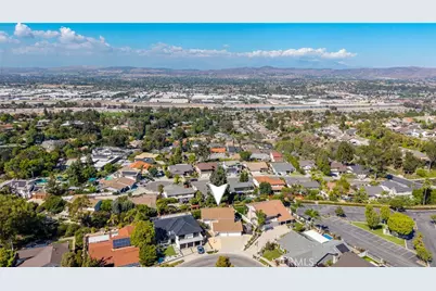 5217 E Rolling Hills Drive, Anaheim Hills, CA 92807 - Photo 2