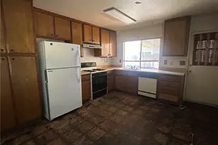 945 Sendero, Escondido, CA 92026 - Photo 6