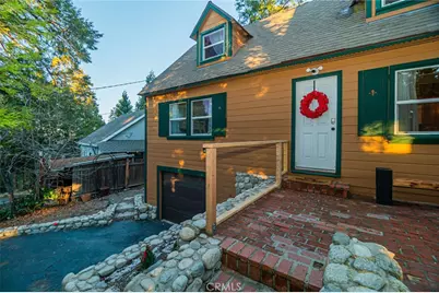 627 Rose Lane, Twin Peaks, CA 92391 - Photo 2
