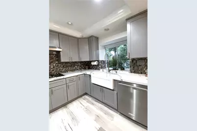 14 Rainbow Lk #3, Irvine, CA 92614 - Photo 8