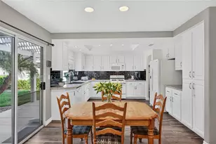 1040 Trailview Ln, Corona, CA 92881 - Photo 8