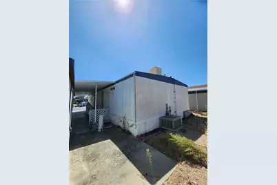 525 N Gilbert, Anaheim, CA 92801 - Photo 2