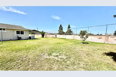 7244 Harding Cir, Buena Park, CA 90620 - Photo 12