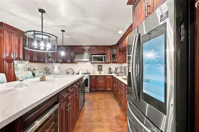 110 S Francisco, Anaheim, CA 92807 - Photo 12
