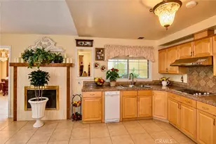 7942 Louise Ln, La Palma, CA 90623 - Photo 6