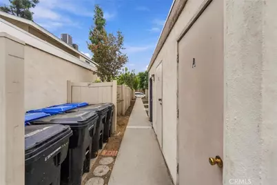 13435 1\4 Village, Cerritos, CA 90703 - Photo 28