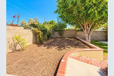 1520 Turquoise, Corona, CA 92882 - Photo 22