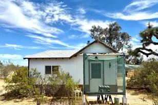 12285 Riggins Rd, Phelan, CA 92371 - Photo 10