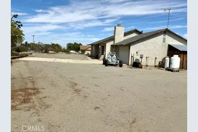 12285 Riggins Road, Phelan, CA 92371 - Photo 2