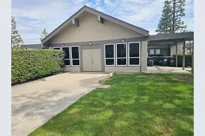 2990 Bradford, Santa Ana, CA 92707 - Photo 4